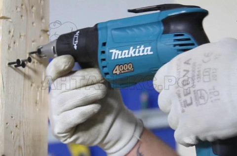 Шуруповерт Makita FS 4000K 570Вт 6гран.1/4" 4000об/м гипс.