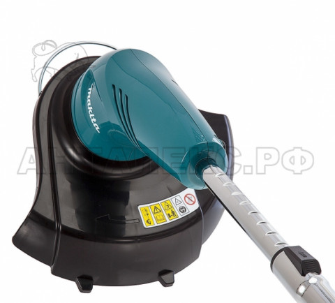 Газонокосилка Makita UR 3000 450Вт