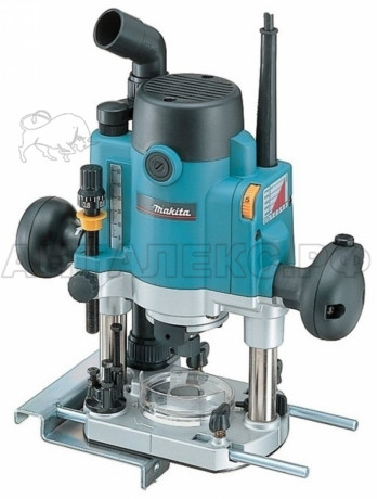 Фрезер Makita RP 1110 C