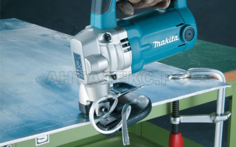 Ножницы Makita JS 3201J 710Вт 1600/м 3,4кг