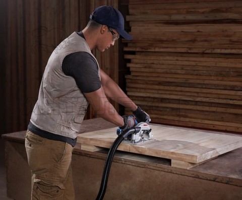 Ручная циркулярная пила Bosch GKS 600