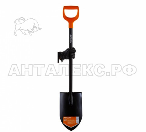 Лопата Fiskars для земляных работ Solid   1026684