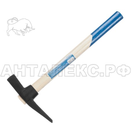 Молоток каменшика , деревянная рукоятка Hobbi  600г.