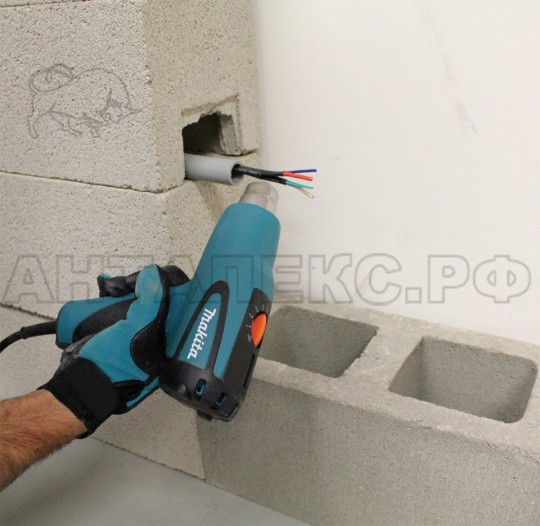 Термопистолет Makita HG 551 V