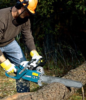 Бензопила Makita DCS 7300-45 4,2кВт/5,5л.с. длина 450мм, паз 1.5мм