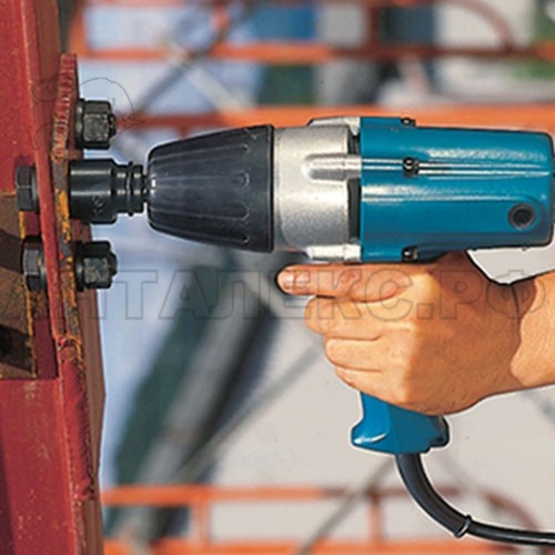 Гайковерт Makita 6905 В 380Вт квадрат 1/2`` 2000 у/м 294Hm 2,7кг