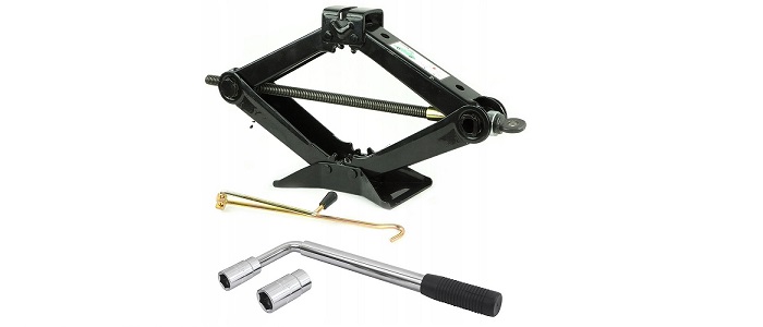 домкрат и баллонный ключ